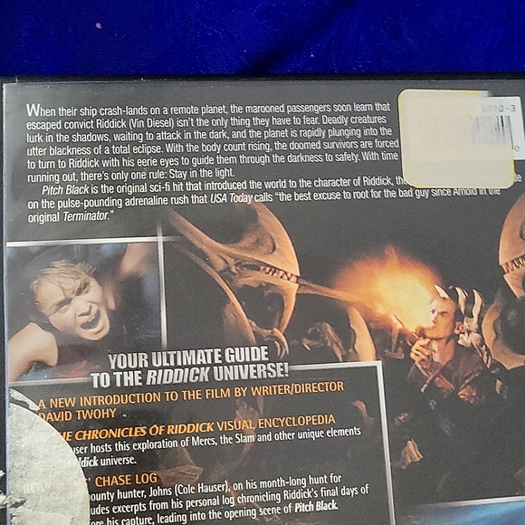 💿 The Chronicles Of Riddick: Pitch Black starring Vin Diesel [Full Screen] - Picture 3 of 6